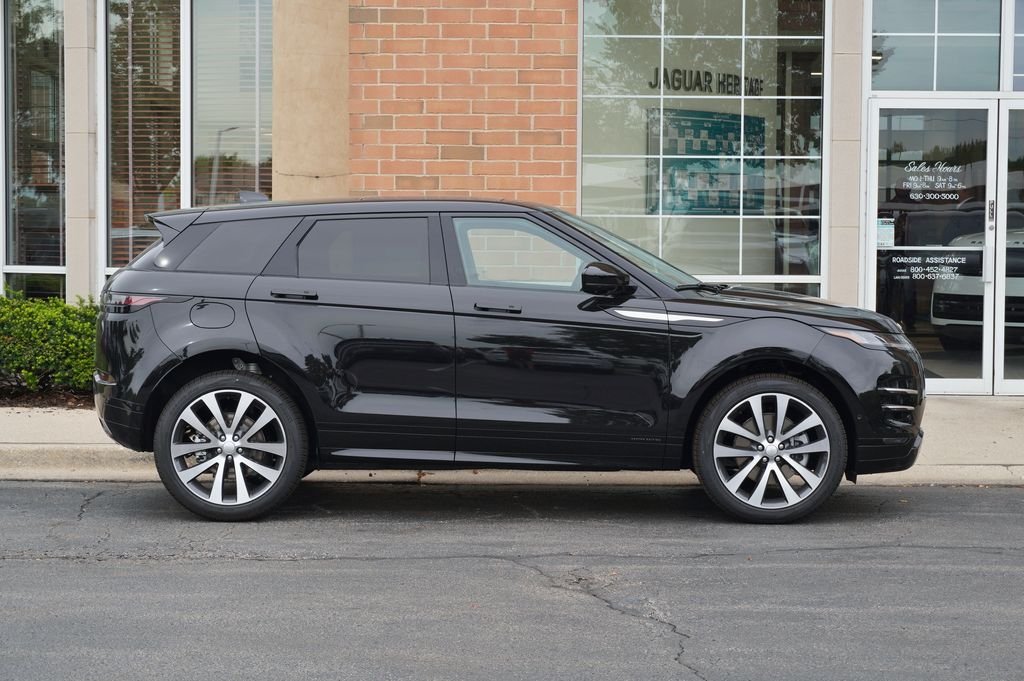 New 2026 Santorini Black Land Rover Hoxton Edition image 7