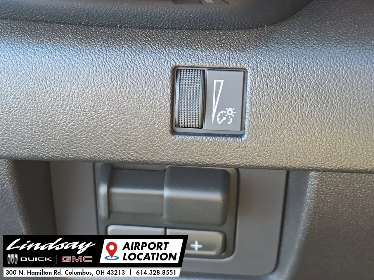 2026 GMC Canyon AT4 - Photo 19