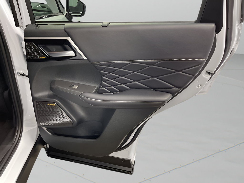 New 2026  Mitsubishi Black Edition image 35