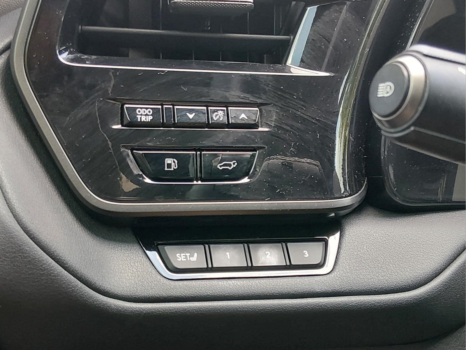 Used 2025 Wind Chill Pearl Lexus TX 350 Premium image 29