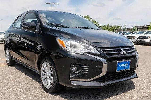 Used 2024  Mitsubishi SE image 4