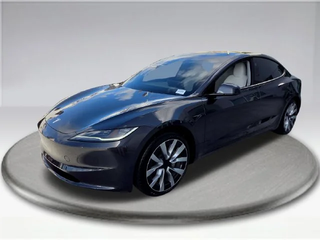 Used 2025 Black Tesla Long Range image 17