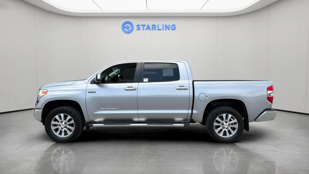 Used 2014  Toyota LTD image 3