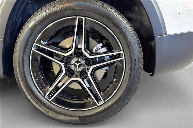 New 2026 Polar White Mercedes-Benz GLB 250 image 59