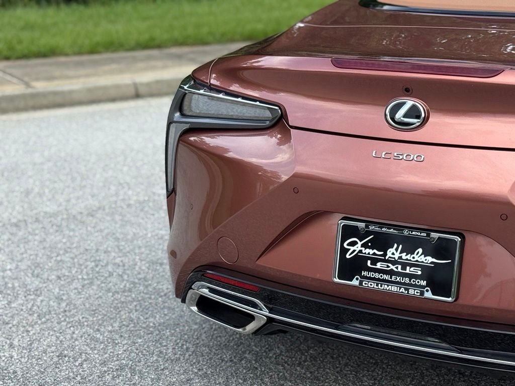 Used 2024 Brown Lexus 500 image 12