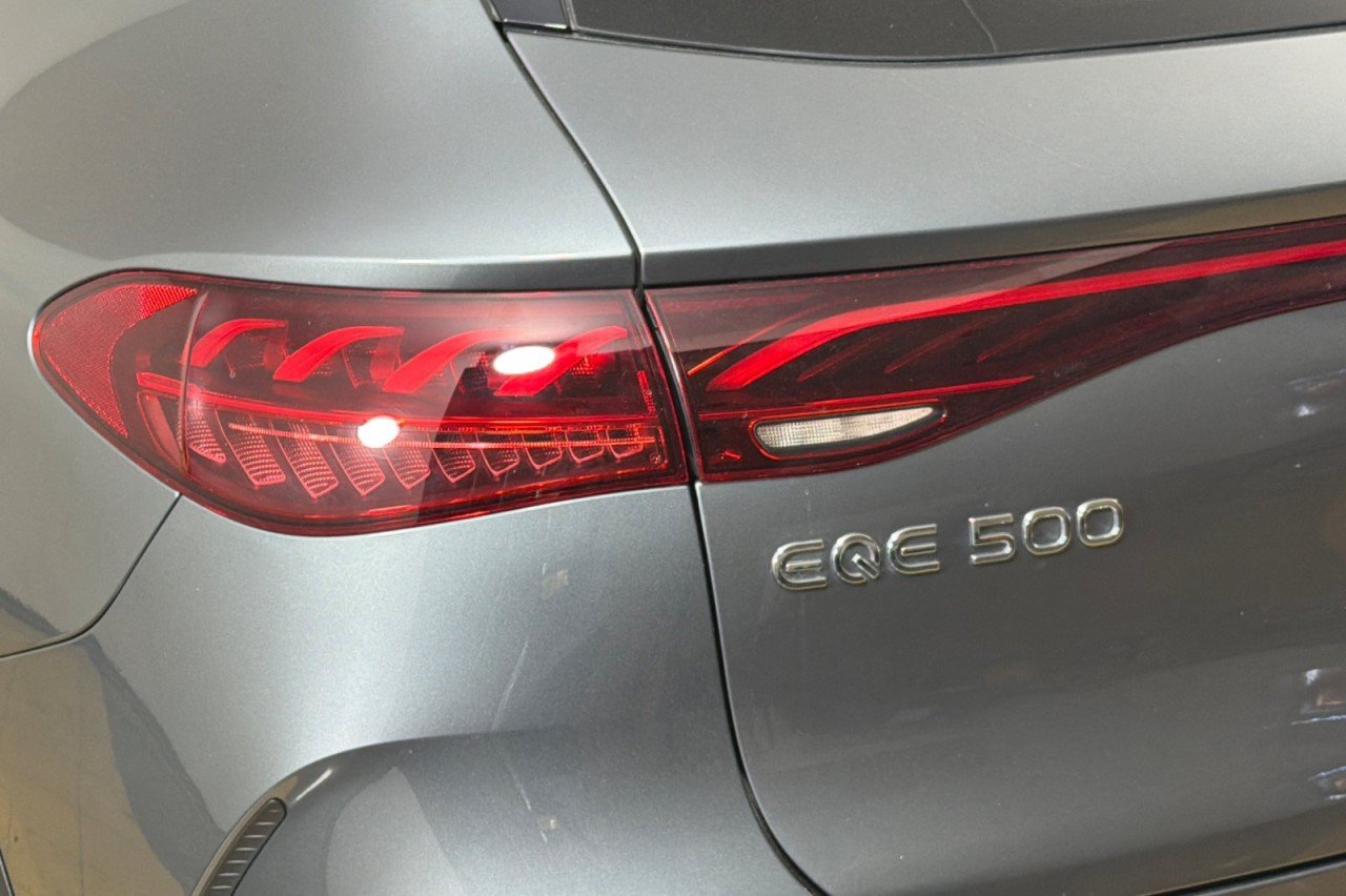 Used 2023 Selenite Grey Metallic Mercedes-Benz EQE 500 image 26