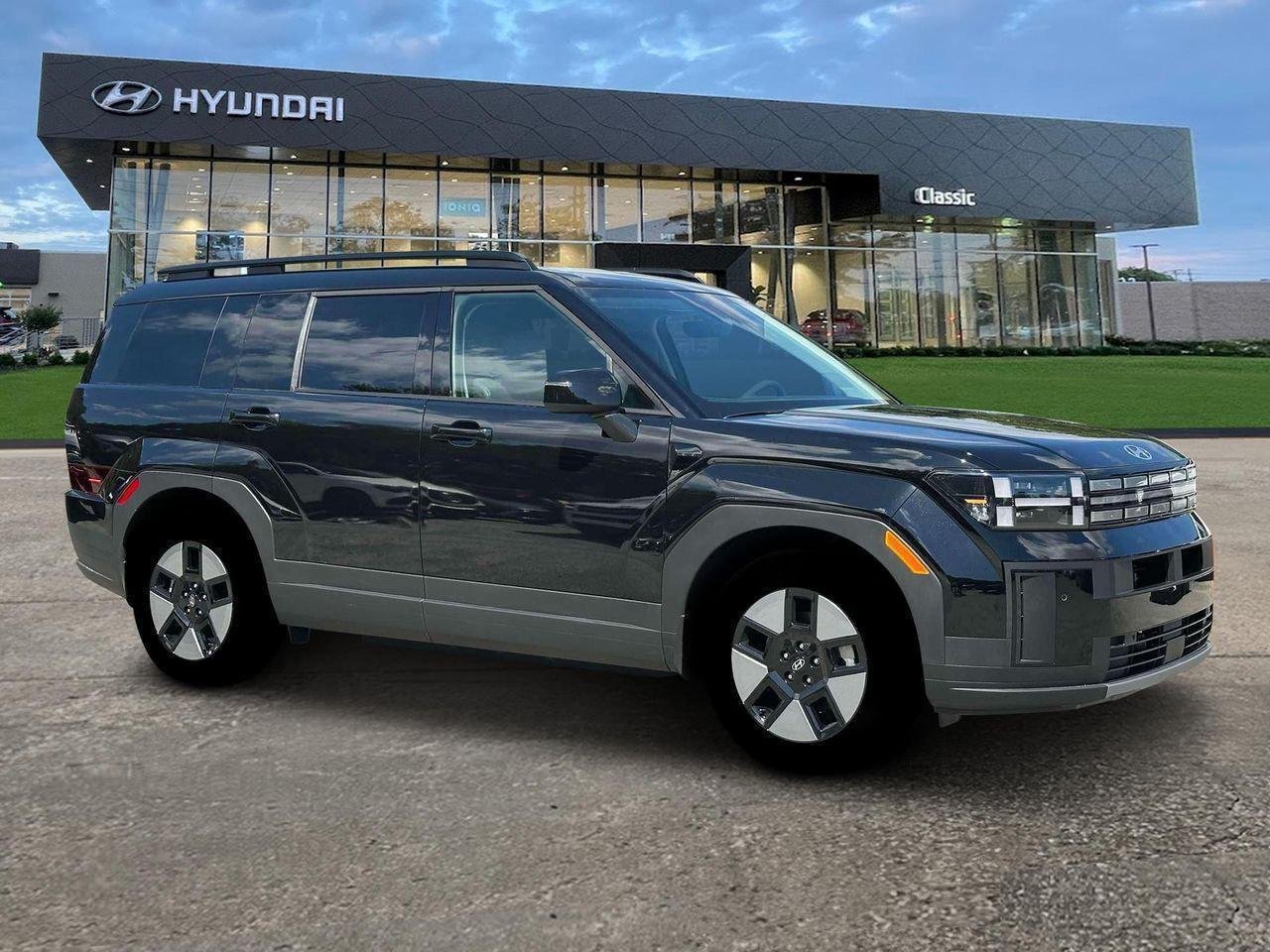 New 2026 Phantom Black Hyundai SEL image 10