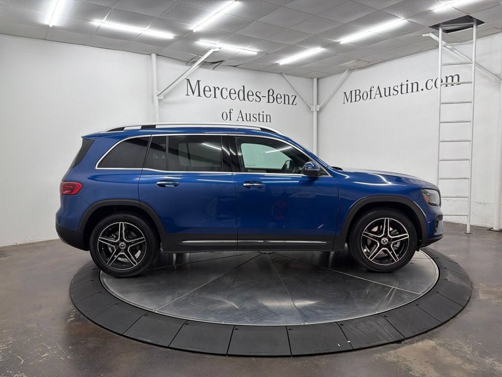 New 2026 Starling Blue Metallic Mercedes-Benz GLB 250 image 42