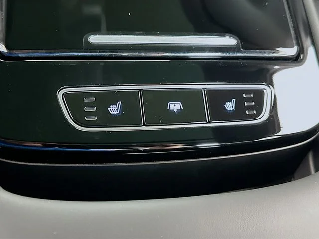 New 2026 Black Genesis 3.5T image 13