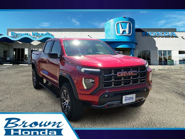 2024 GMC Canyon 4WD AT4