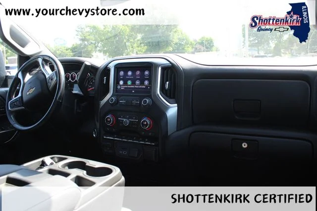Used 2022 Black Chevrolet LTZ image 17