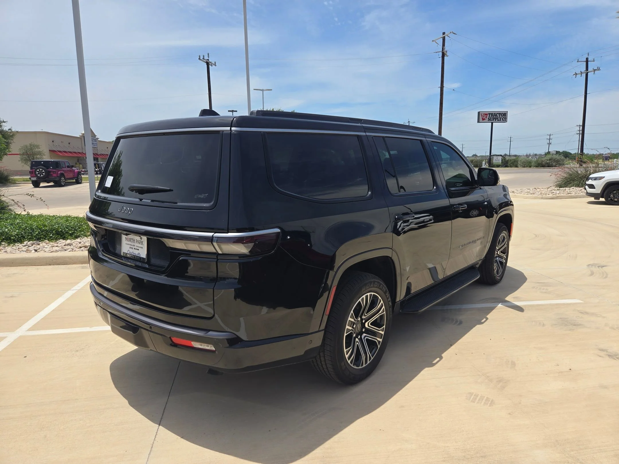 New 2026 High Gloss Black Exterior Paint Jeep  image 3
