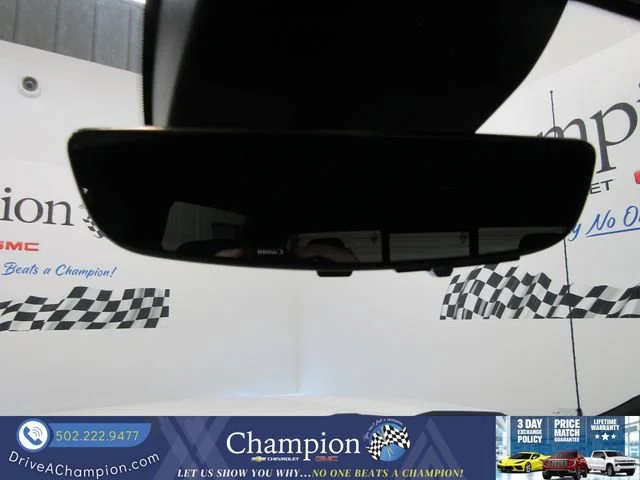 Used 2025 Summit White GMC AT4 image 49