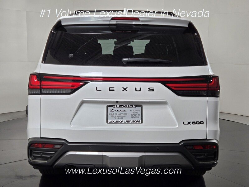 New 2026 Eminent White Pearl Lexus LUXURY image 5
