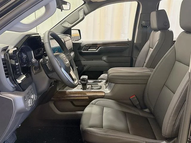 New 2026 Onyx Black GMC Elevation image 20