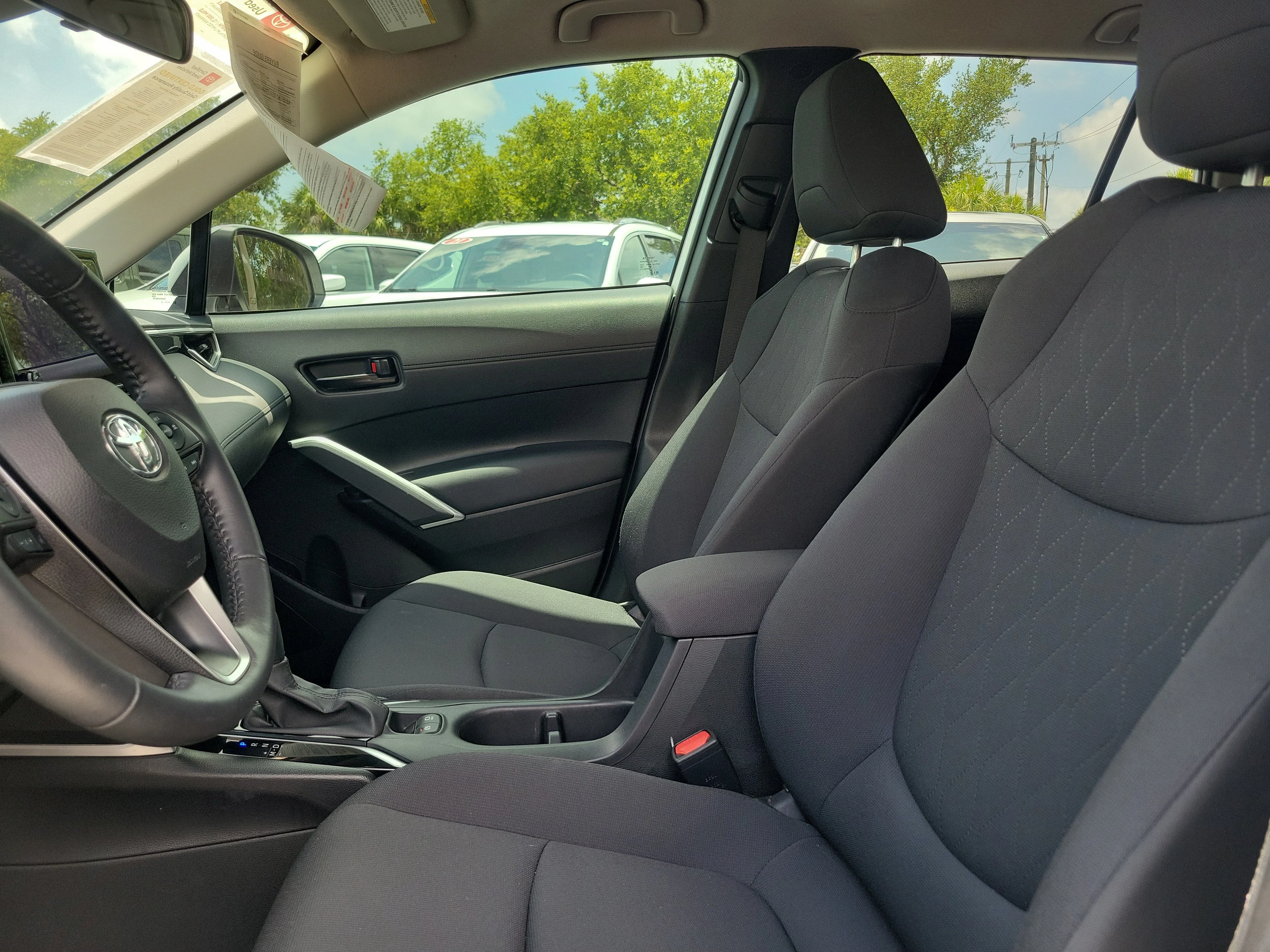 Used 2023 Wind Chill Pearl Toyota LE image 19