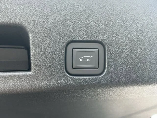 New 2026 Sterling Gray Metallic Chevrolet LT image 14