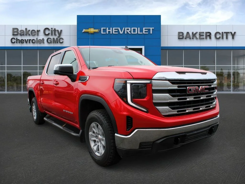 2023 GMC Sierra SLE 4WD Crew Cab Short Box's photo