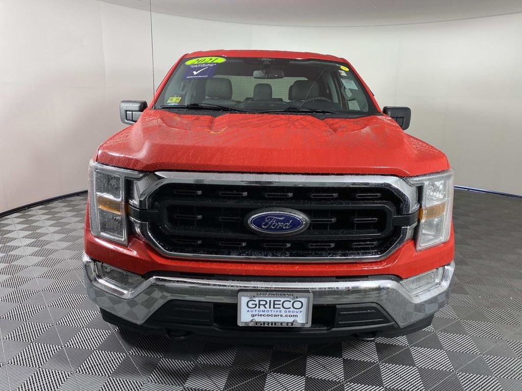 Used 2021 Red Ford XLT image 3