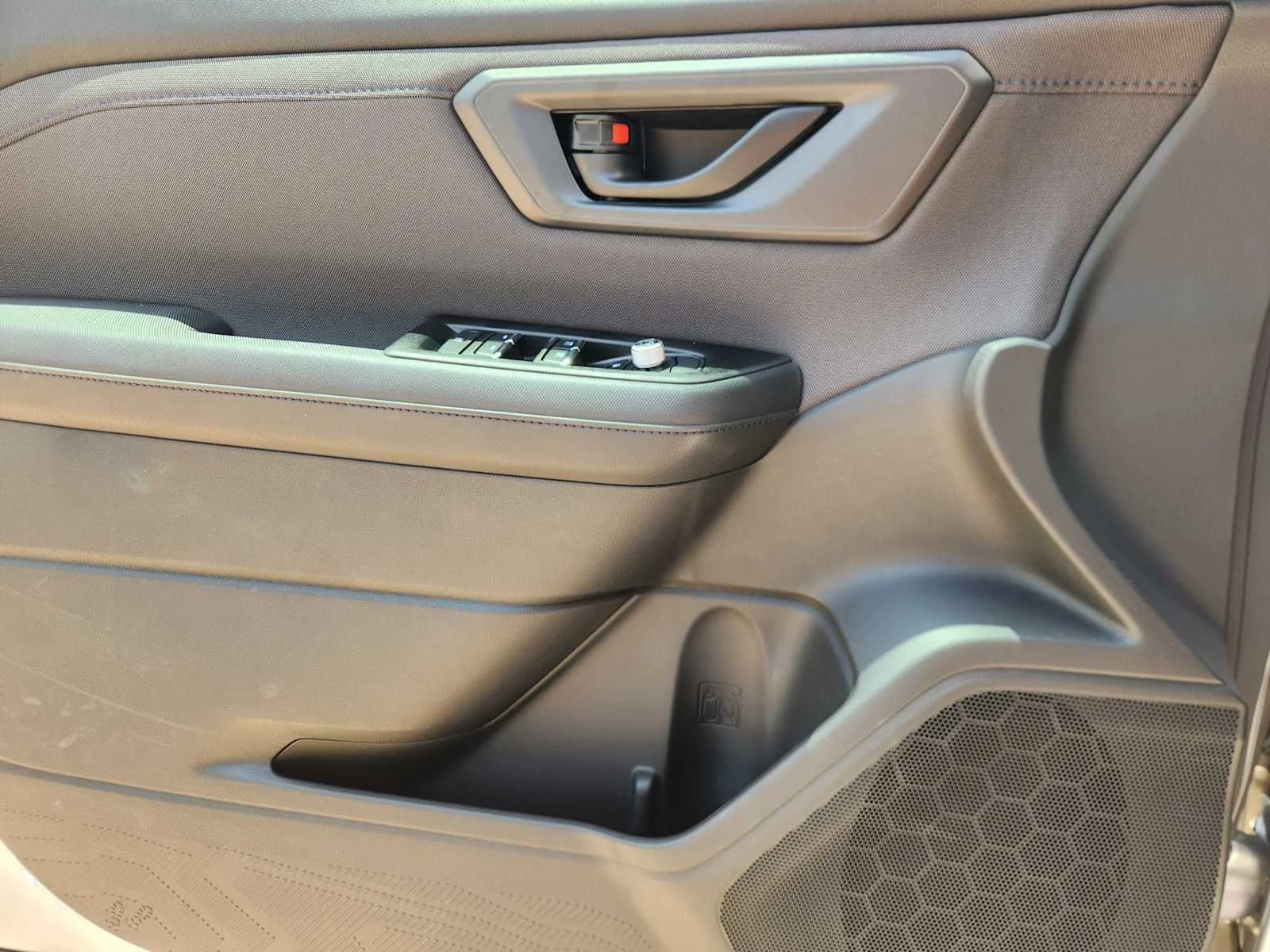 New 2026 ICE SILVER METALLIC Subaru Premium image 16