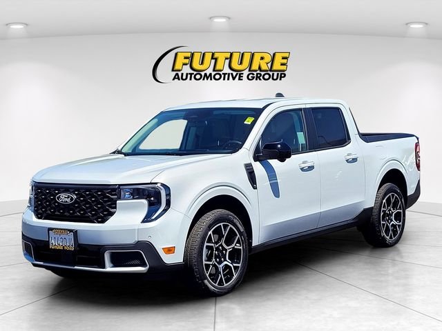 Used 2025 White Ford Lariat image 8