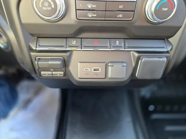 2026 GMC Sierra 2500HD Pro - Photo 20