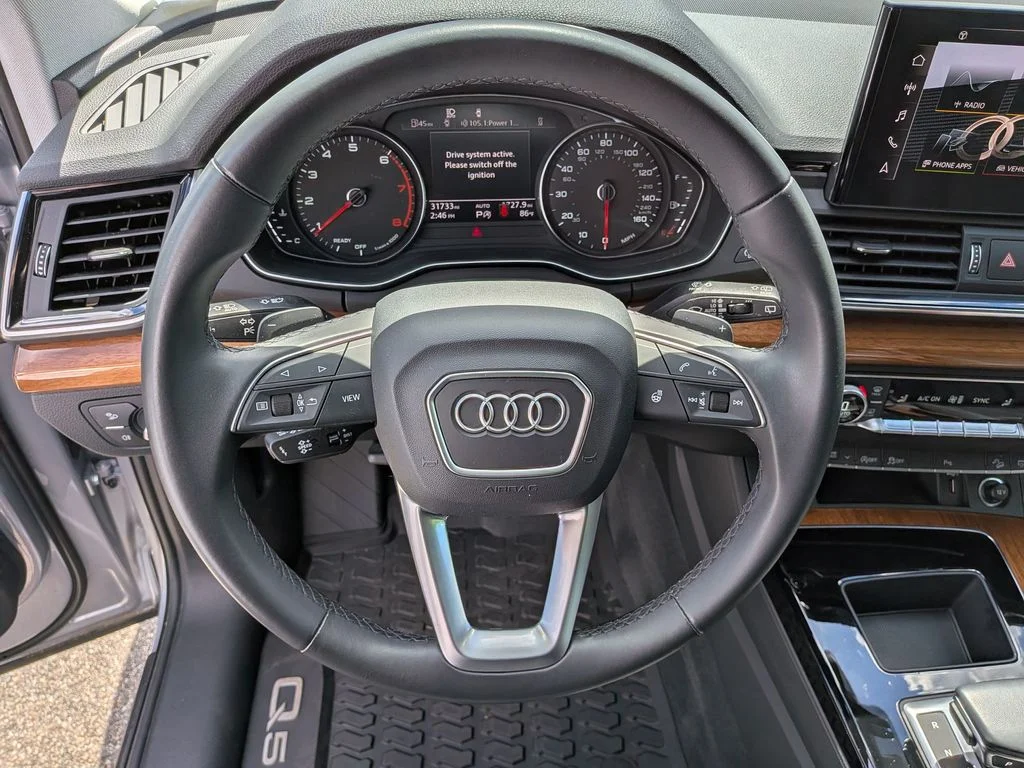 Used 2023 Silver Audi 45 S line Premium image 16