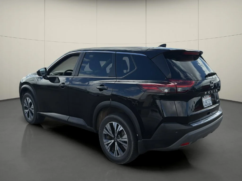 Used 2023 Black Nissan SV image 5