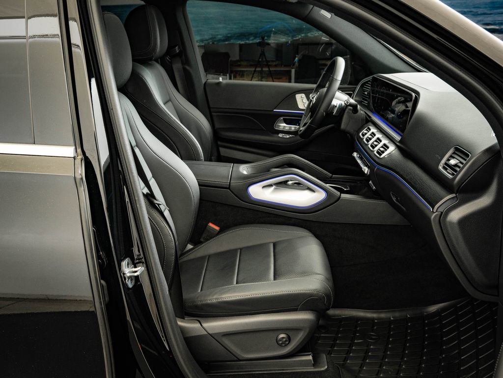 Used 2024 Black Mercedes-Benz GLE 350 image 25