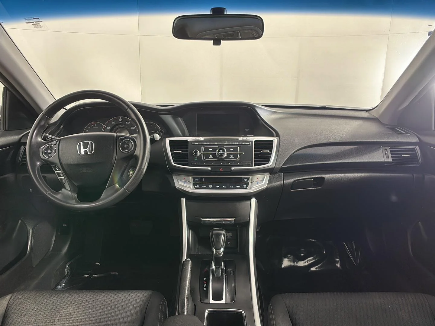 Used 2013 Basque Red Pearl II Honda Sport image 18