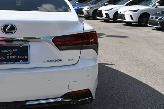 Certified Used 2023 EMINENT WHITE PEARL Lexus 500h Base image 8
