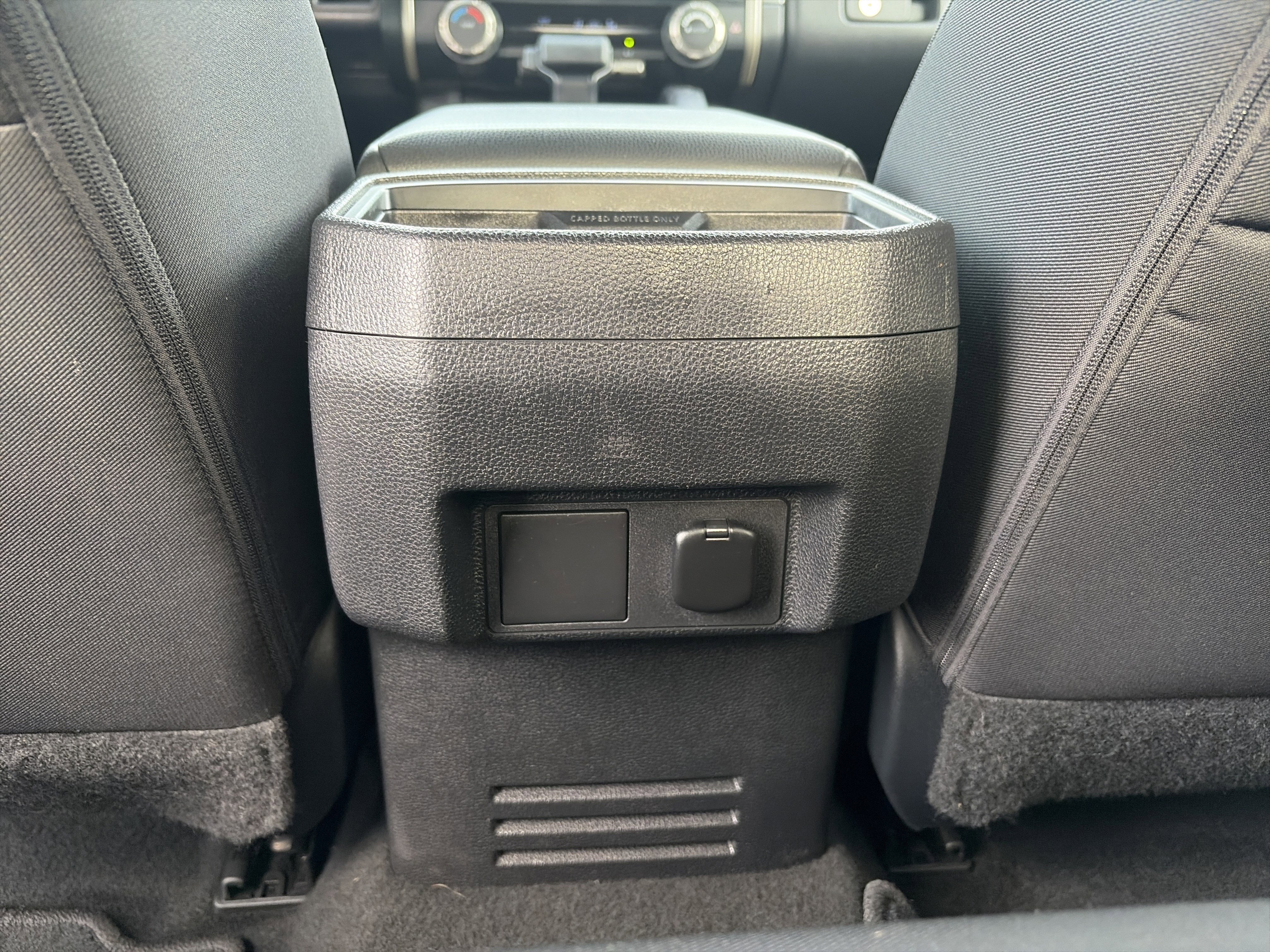 2025 Toyota Tacoma SR5 - Photo 21