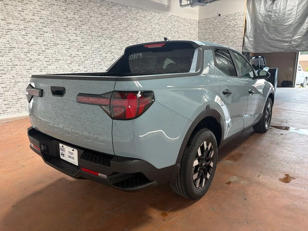 New 2027 Blue Stone Hyundai SE image 7