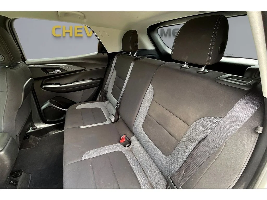 Used 2023 Summit White Chevrolet LT image 19