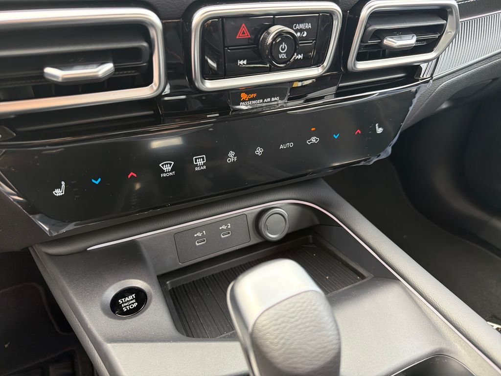 New 2026 Nissan Sentra SR 4D Sedan