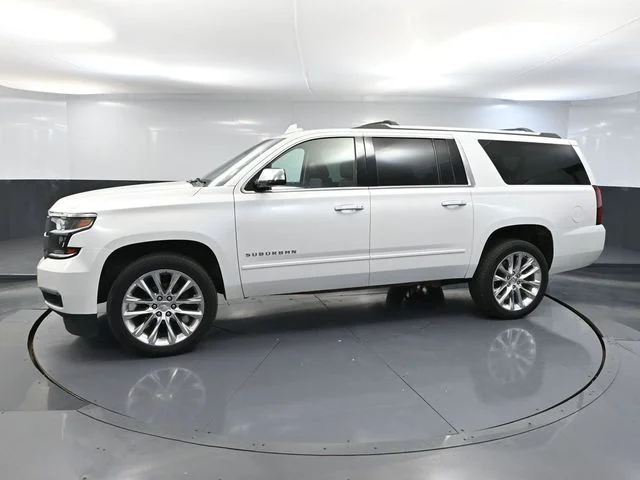 Used 2019 Beige Chevrolet Premier image 11