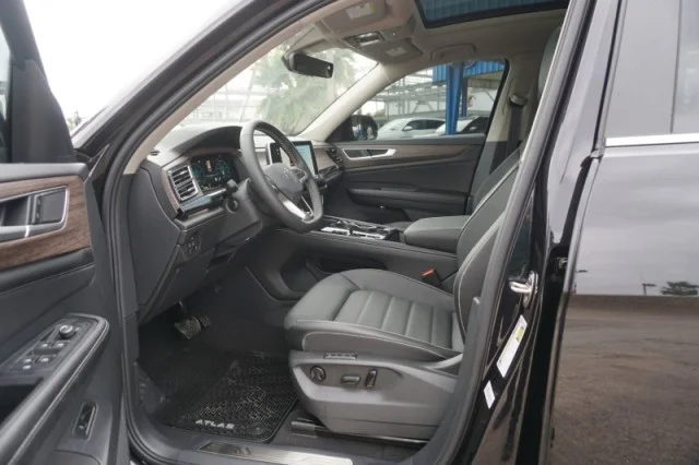 2024 Volkswagen Atlas SEL - Photo 15