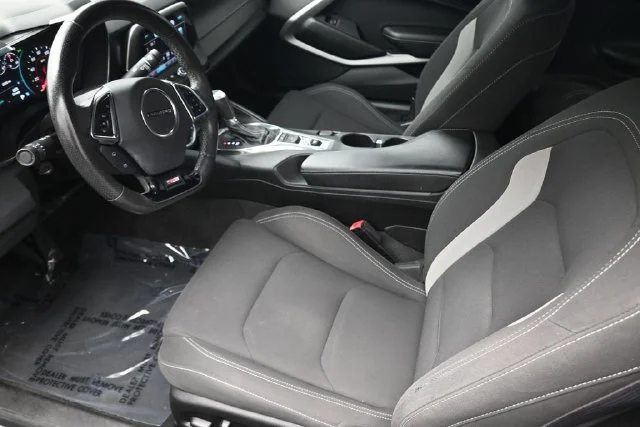 Used 2018 Silver Chevrolet SS image 17