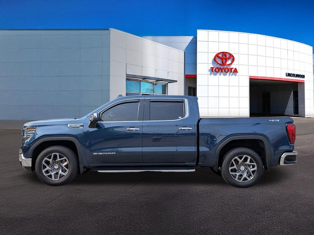 Used 2022 Blue GMC SLT image 13