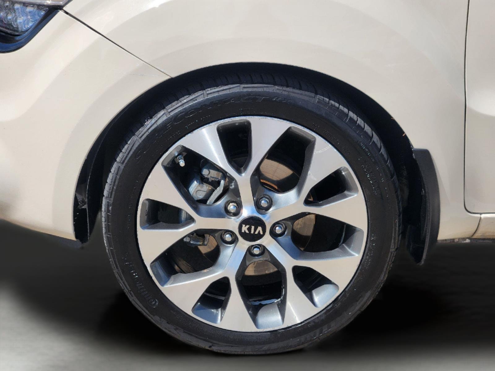 Used 2013 Dune Kia ! image 9