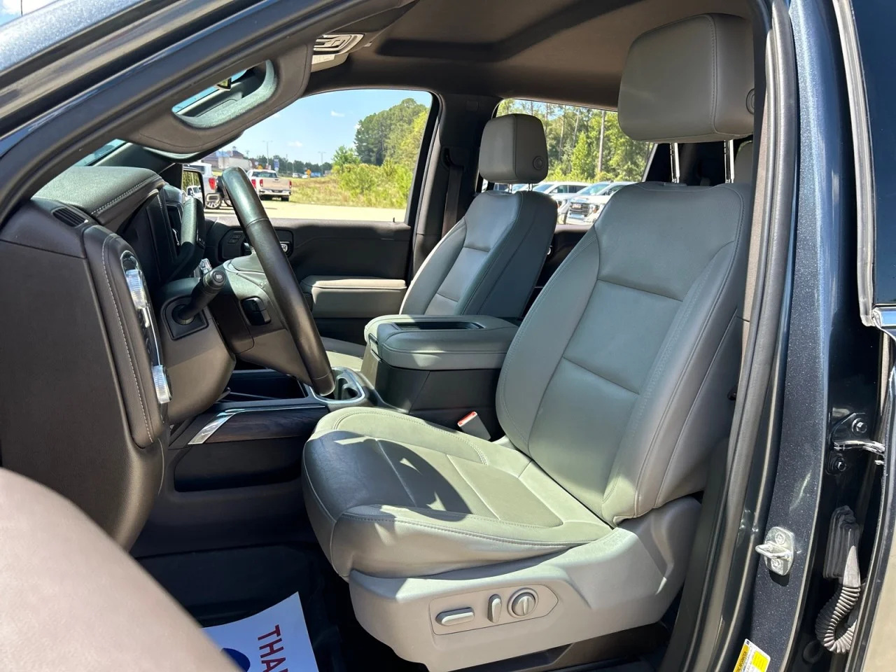 Used 2021 DARK SKY METALLIC GMC SLT image 18