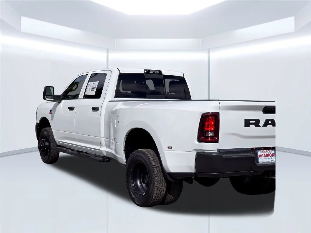 New 2027 White Ram Tradesman image 41