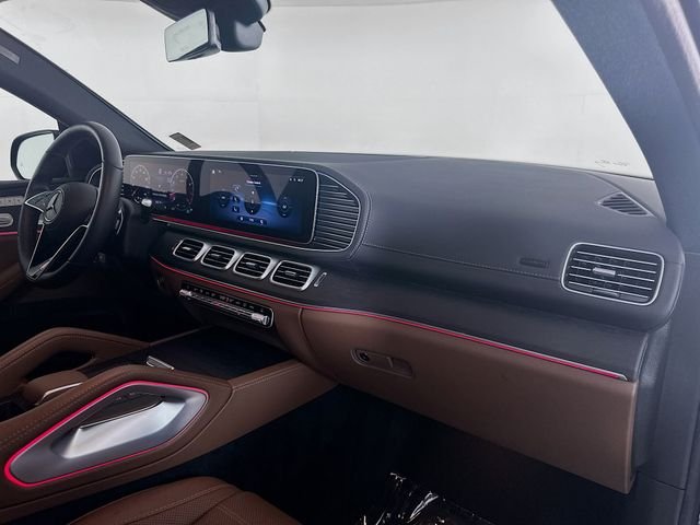 Certified Used 2025 Black Mercedes-Benz GLE 450 image 29