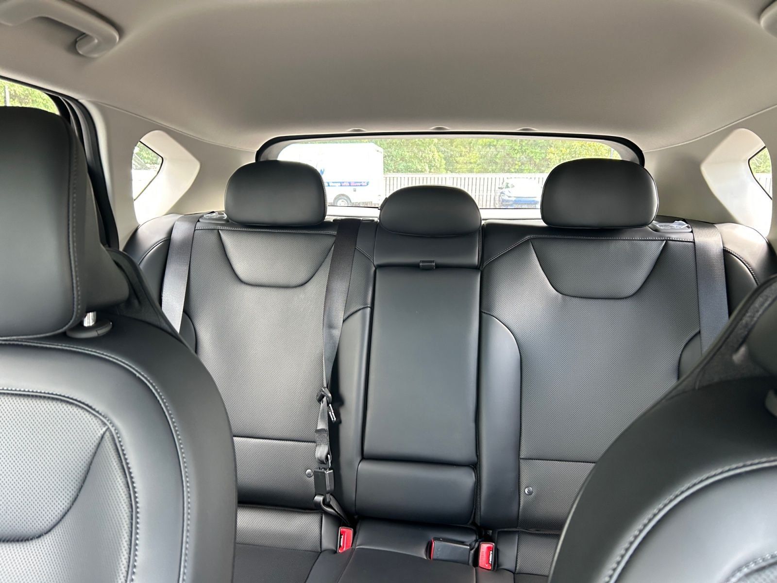 New 2026 Aurora Black Pearl Kia EX image 25