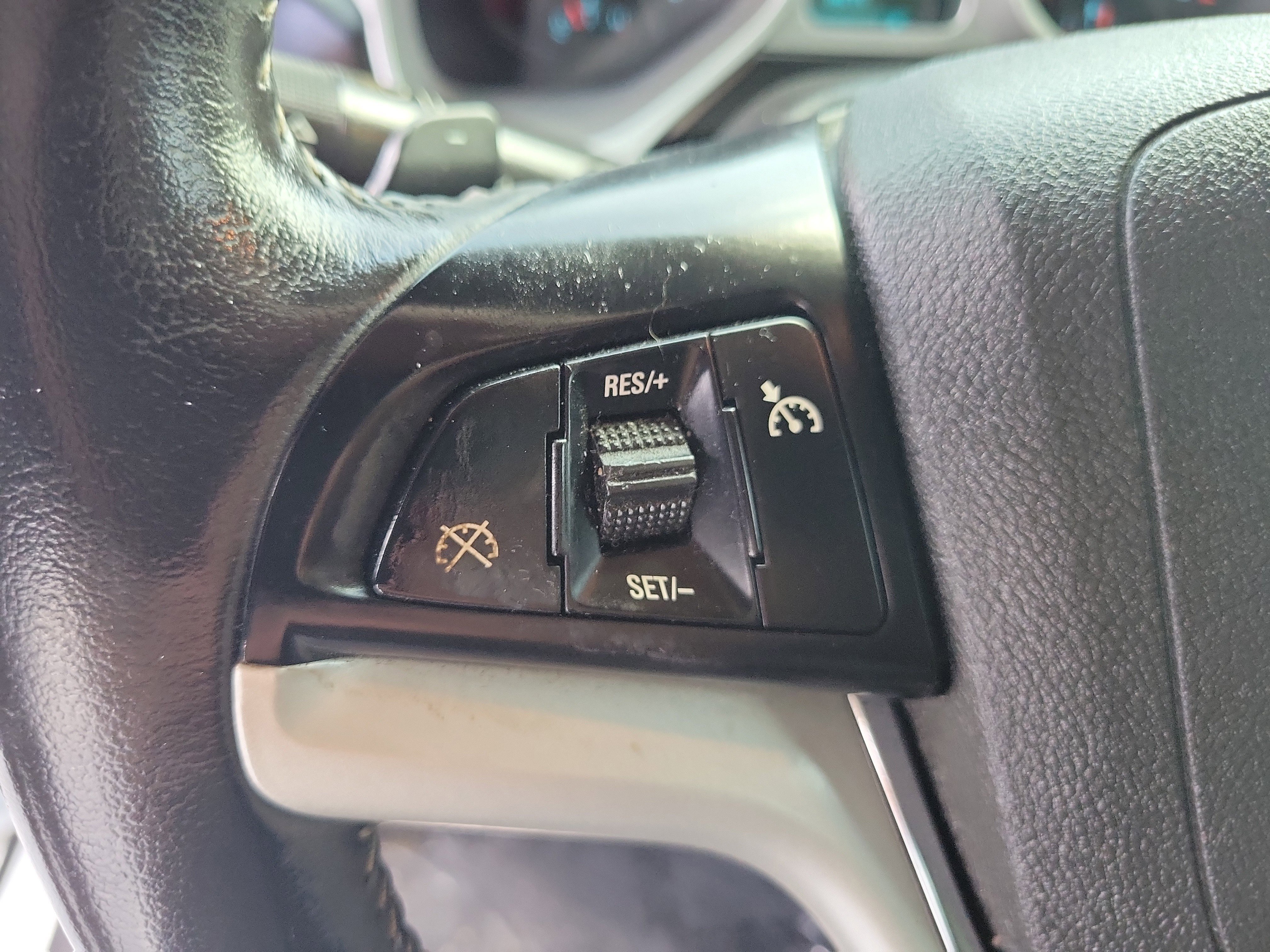 Used 2015 Summit White Chevrolet LT image 20