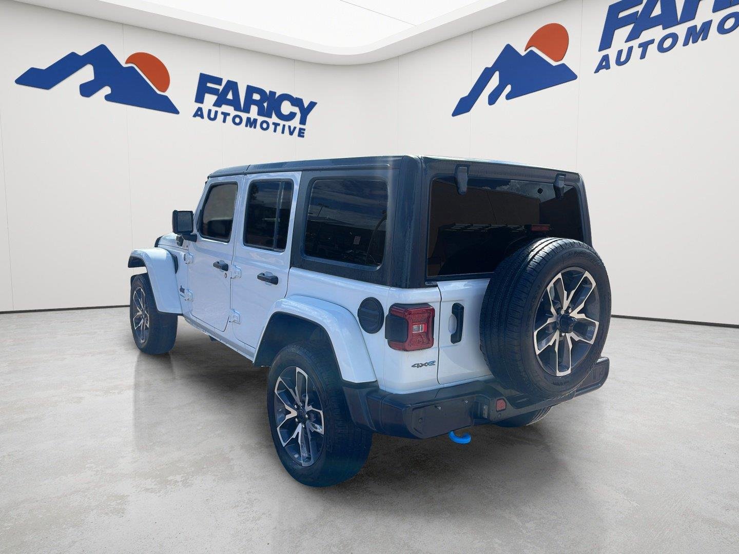 Used 2024 Bright White Clearcoat Jeep Sport S image 8