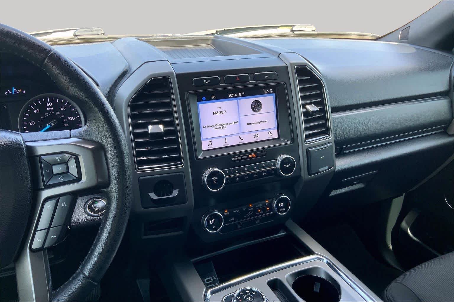Pre-Owned 2019 Ford Expedition XLT