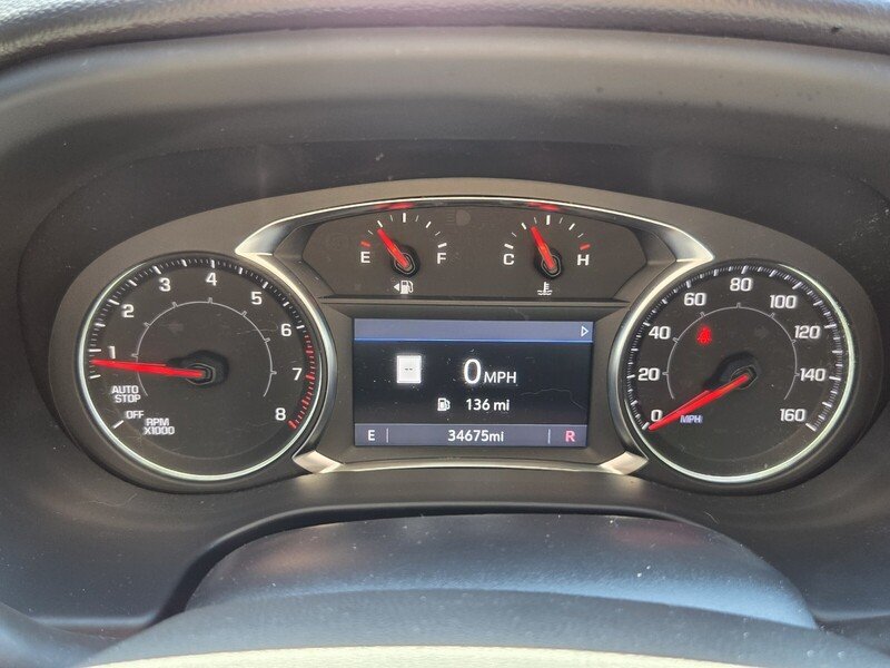 Used 2023 RED GMC FWD 4DR SLT image 23