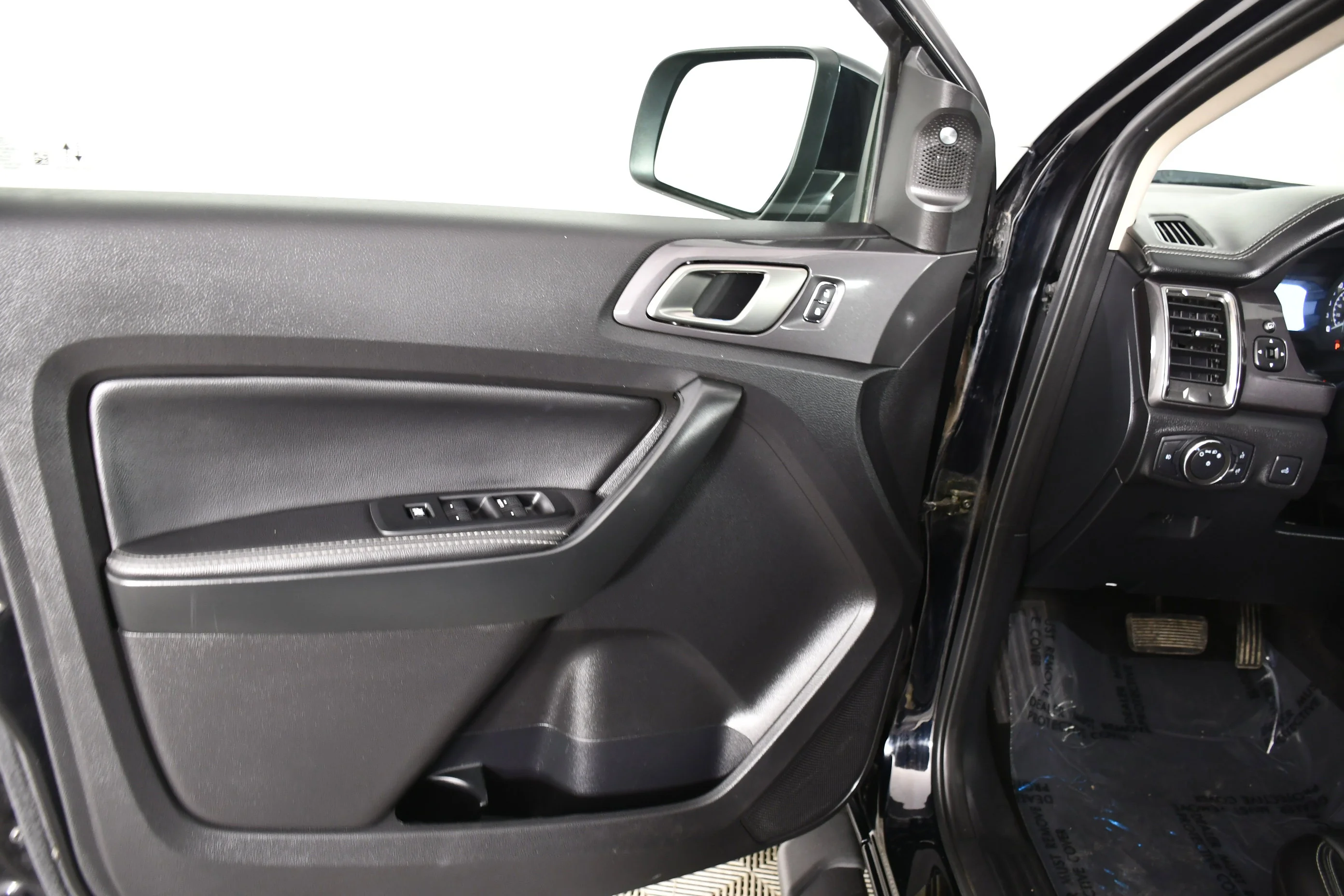 Used 2021 Black Ford LARIAT image 41