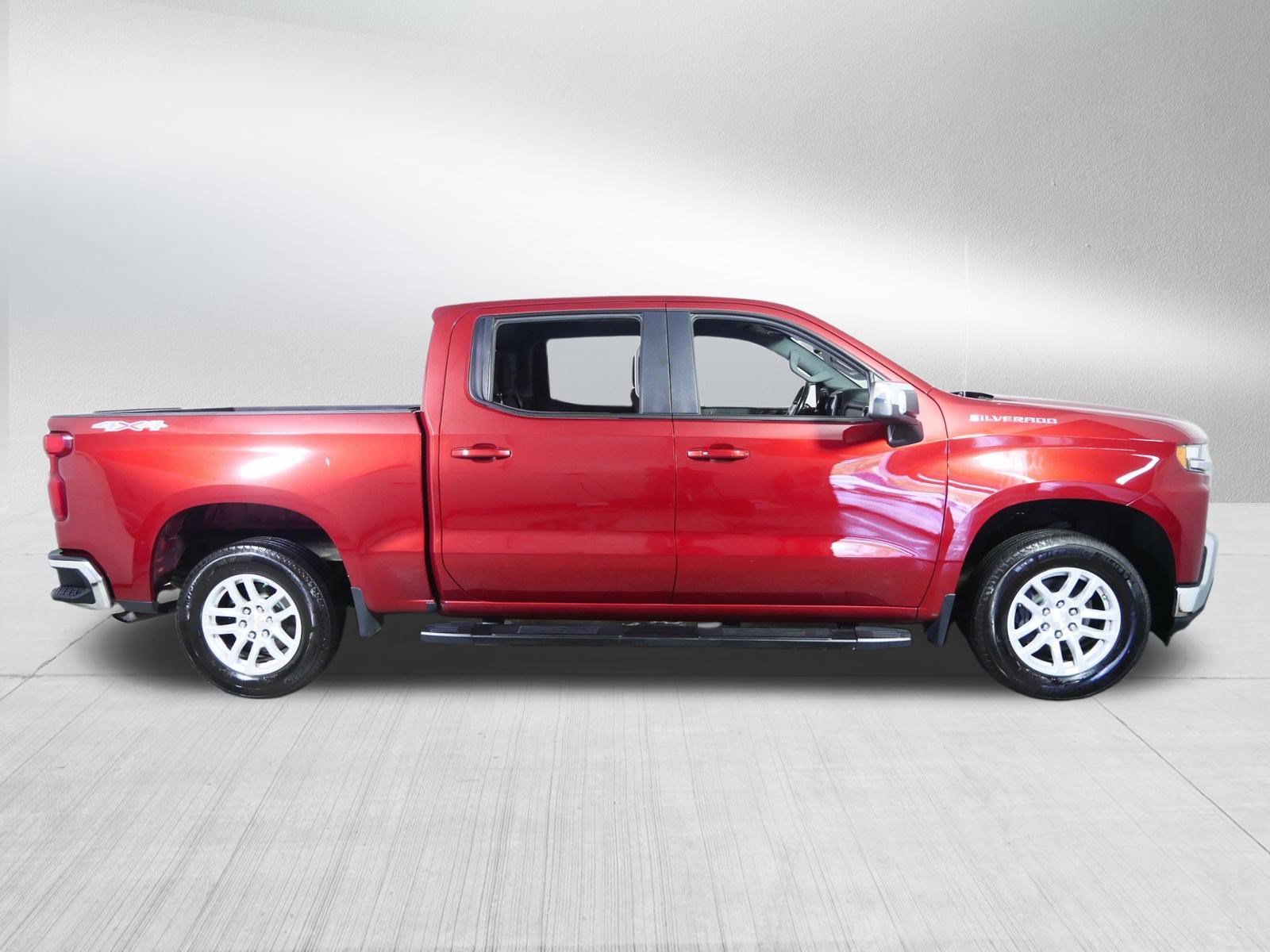 Used 2019 CAJUN RED TINTCOAT Chevrolet LT image 8